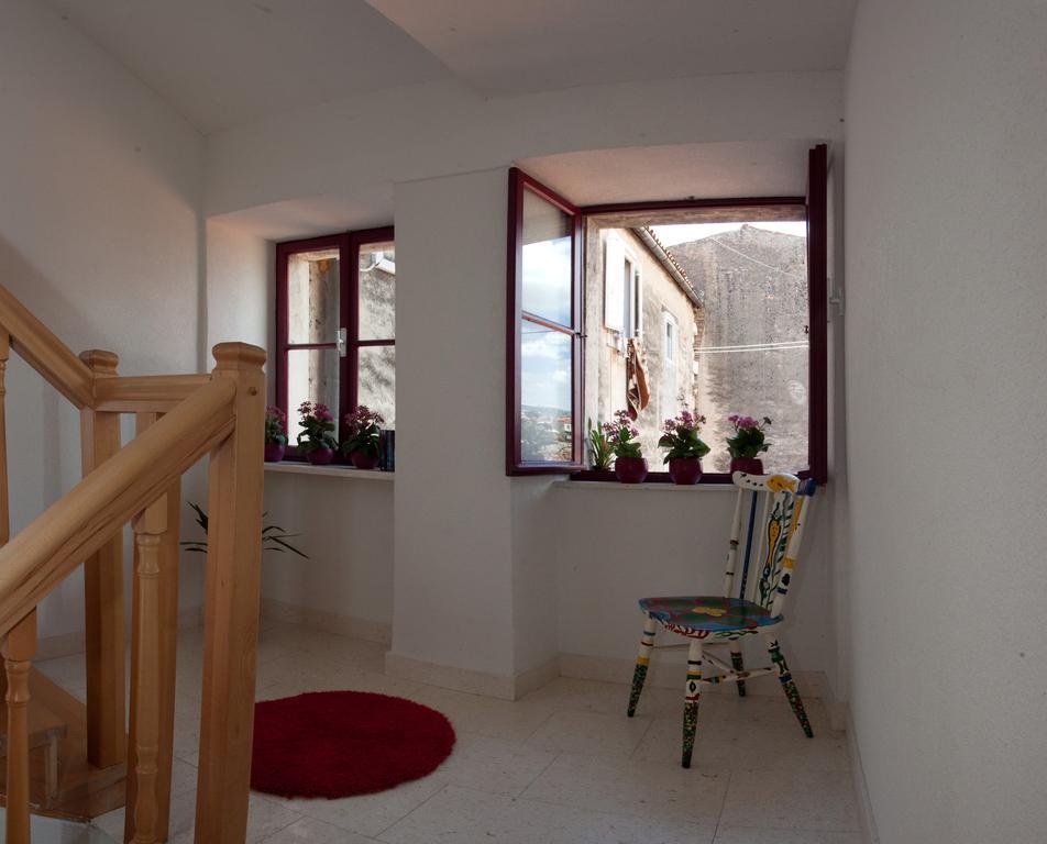 Apartments Tin Split Phòng bức ảnh